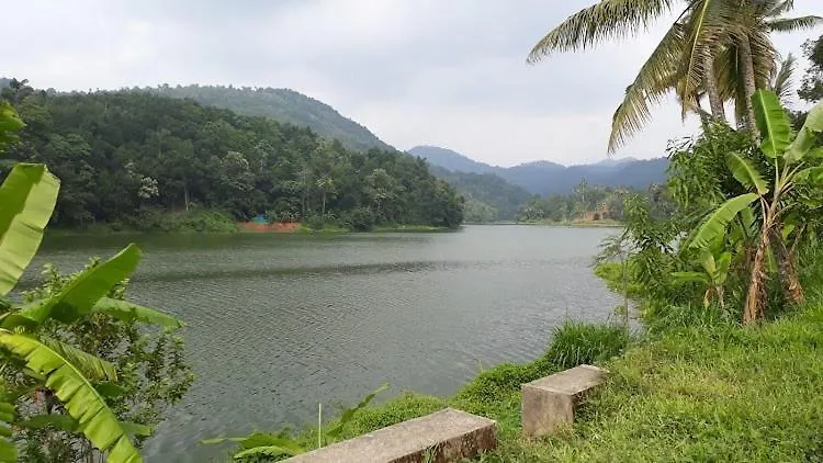 Meenu'S Home Stay Anachal Indie